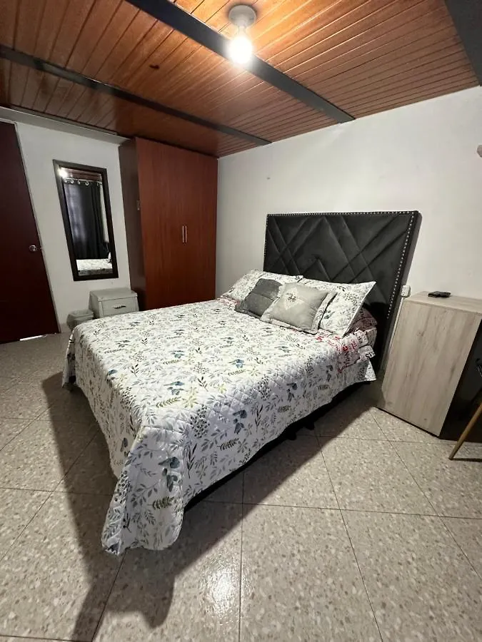 보고타 Casa Familiar 빌라 0*,  콜롬비아